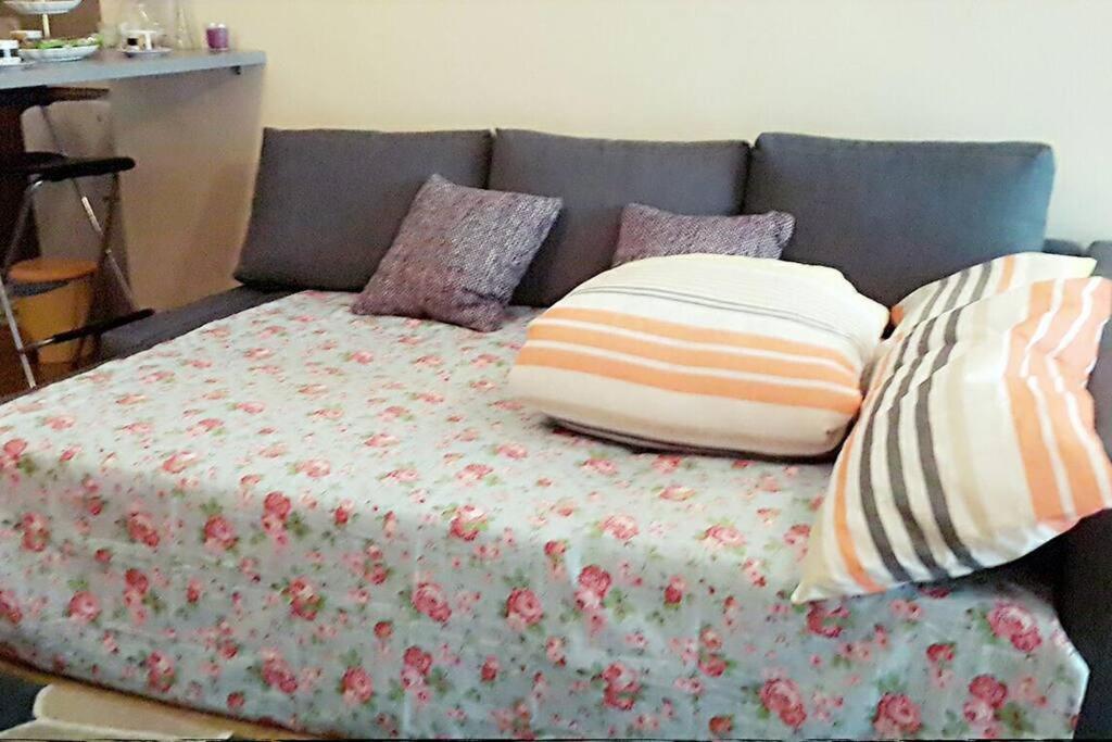 Cozy Regalia Kl 吉隆玻 Lrt & Ktm @1 Parking & Wifi Apartment Kuala Lumpur Exterior photo