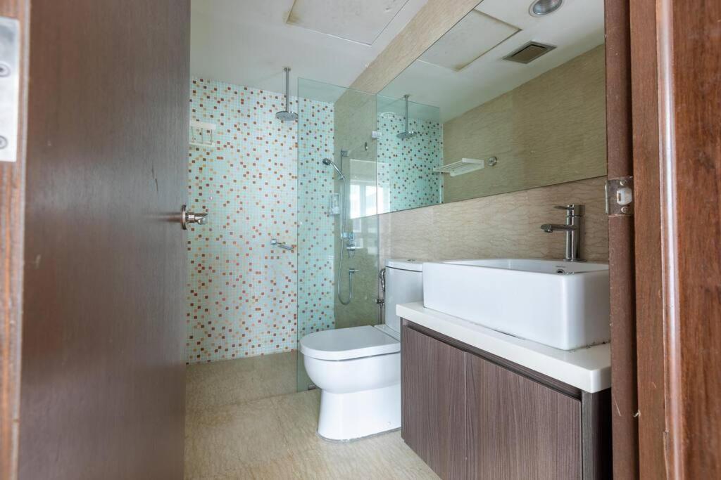 Cozy Regalia Kl 吉隆玻 Lrt & Ktm @1 Parking & Wifi Apartment Kuala Lumpur Exterior photo