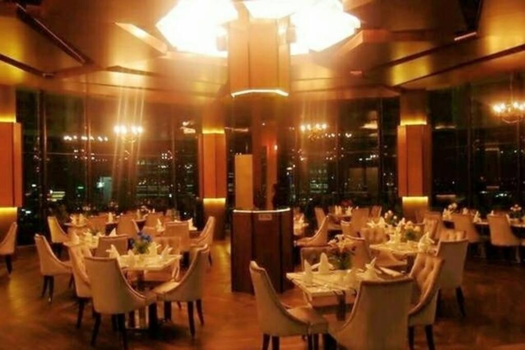 Cozy Regalia Kl 吉隆玻 Lrt & Ktm @1 Parking & Wifi Apartment Kuala Lumpur Exterior photo